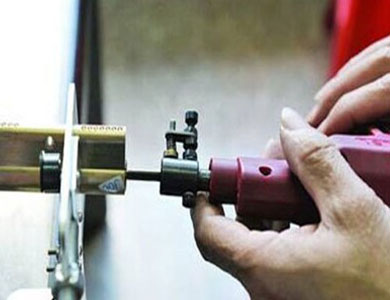 丹凤24小时上门开锁公司